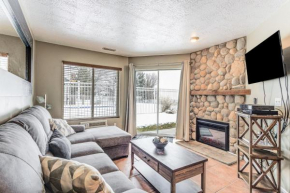 Garden City Condo with Pool Access by Bear Lake!